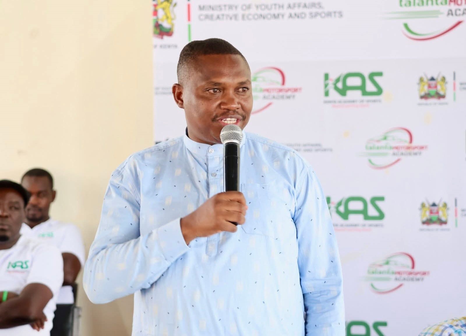 Sports PS Elijah Mwangi addressing teachers engaged in a coaching training programme at Murang’a Teachers Training College