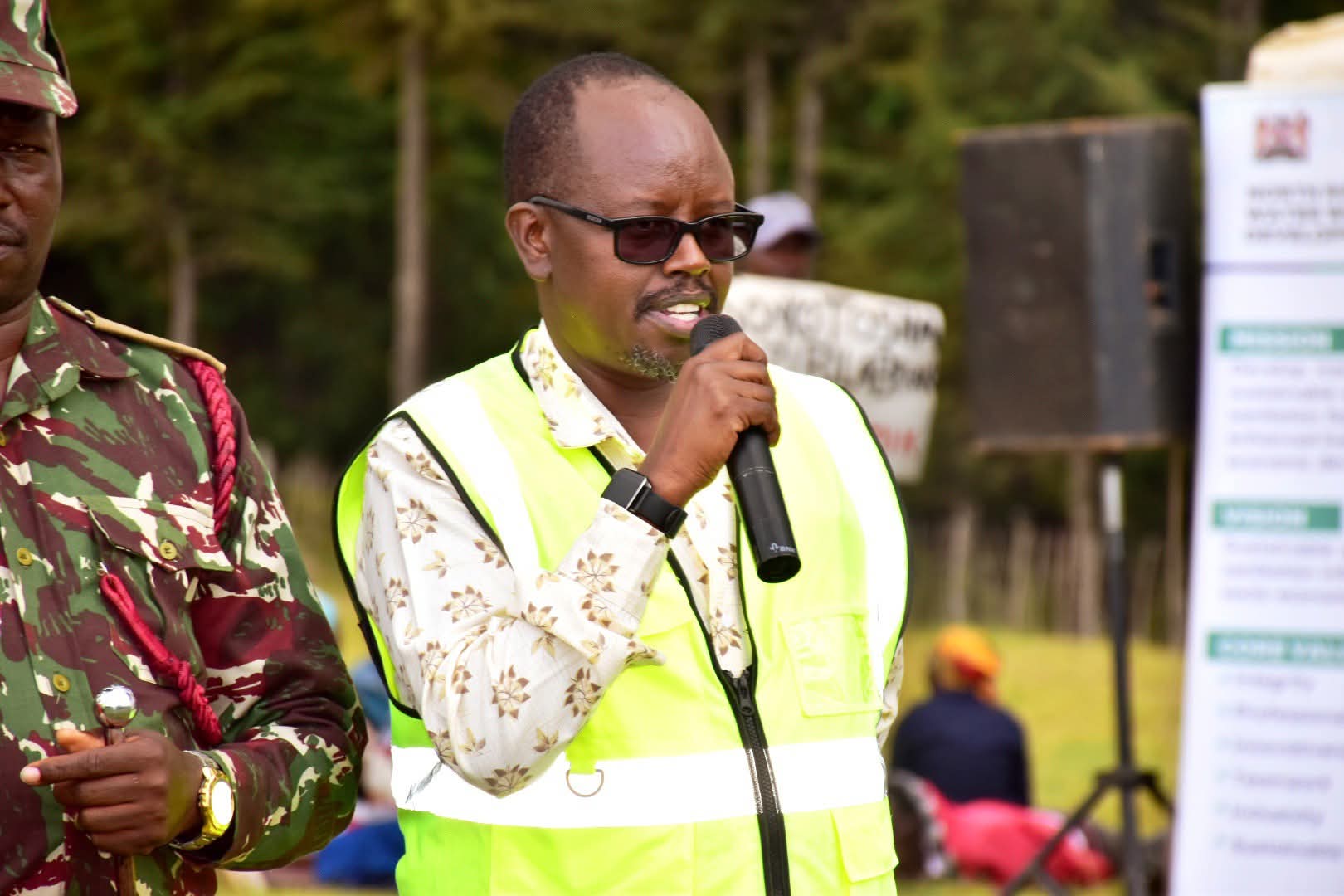 North Rift Valley Water Works Development Agency (NRVWWDA) General Manager for Infrastructure Development, Eng. Jimmy Kemboi, speaking during the site handover ceremony held at Kaptarkok Primary School grounds in Kaptarakwa Ward, Keiyo South Sub-County 
