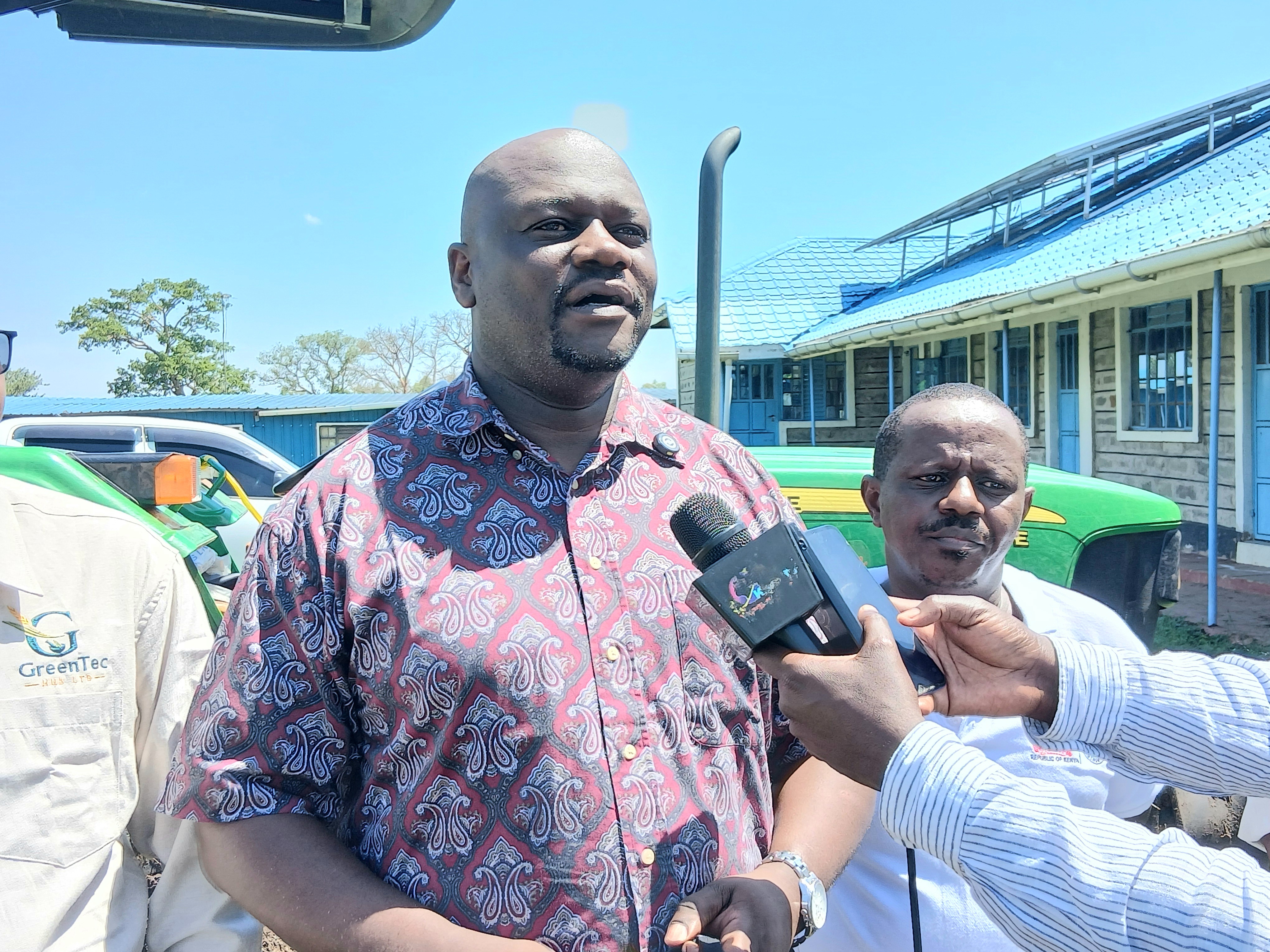 LBDA Director for Engineering and Infrastructure Development Eng. Jacob Akuno addressing the media at Muhoroni Industrial Training and Technology Centre (ITTC) during the launch of the sunflower value chain project. PHOTO: CHRIS MAHANDARA