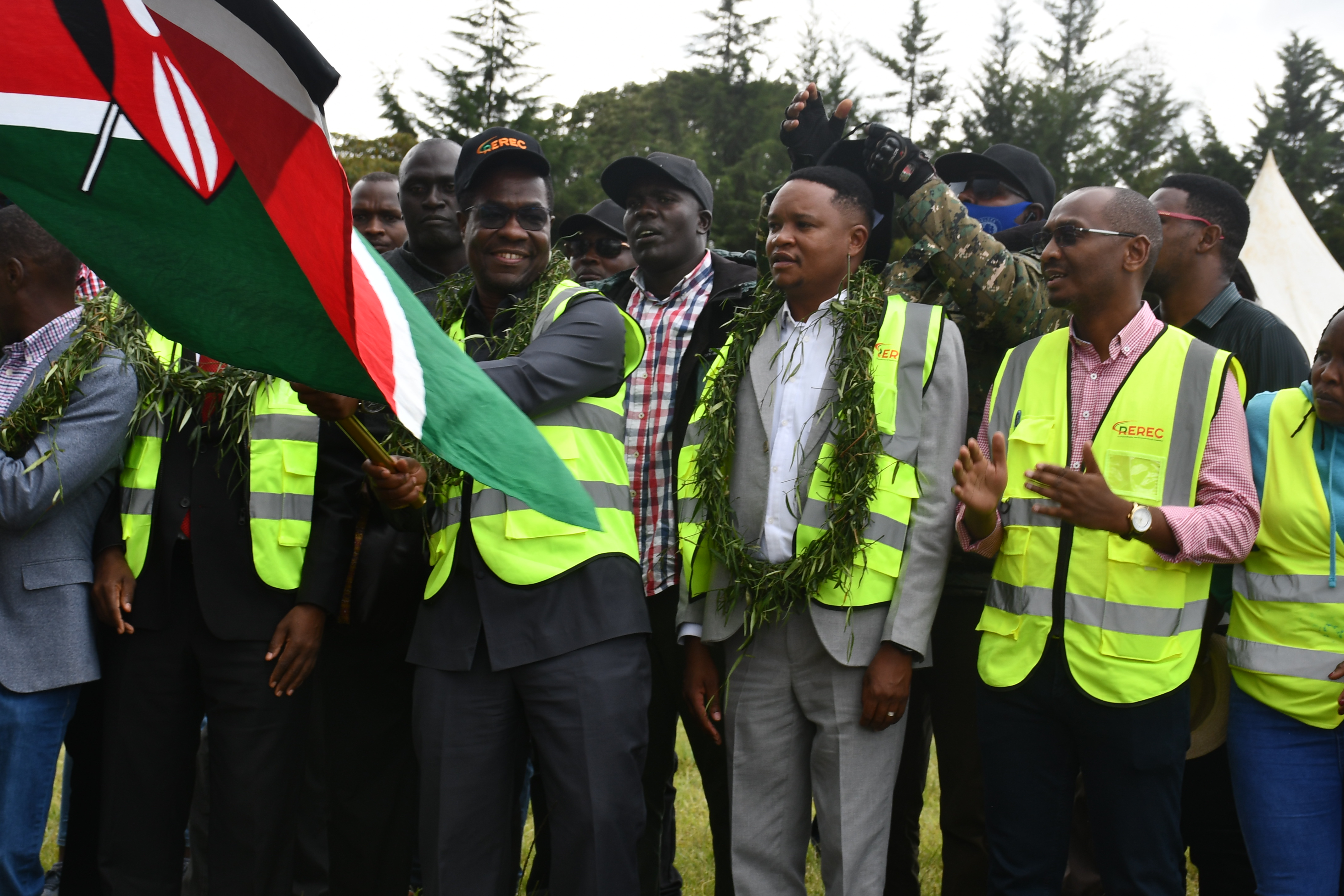Energy CS, Opiyo Wandayi, joined Nakuru Governor, Susan Kihika, and Molo MP, Kuria Kimani, leaders at St. Joseph Primary school in Elburgon to launch the Last Mile Connectivity Programme in Molo Constituency