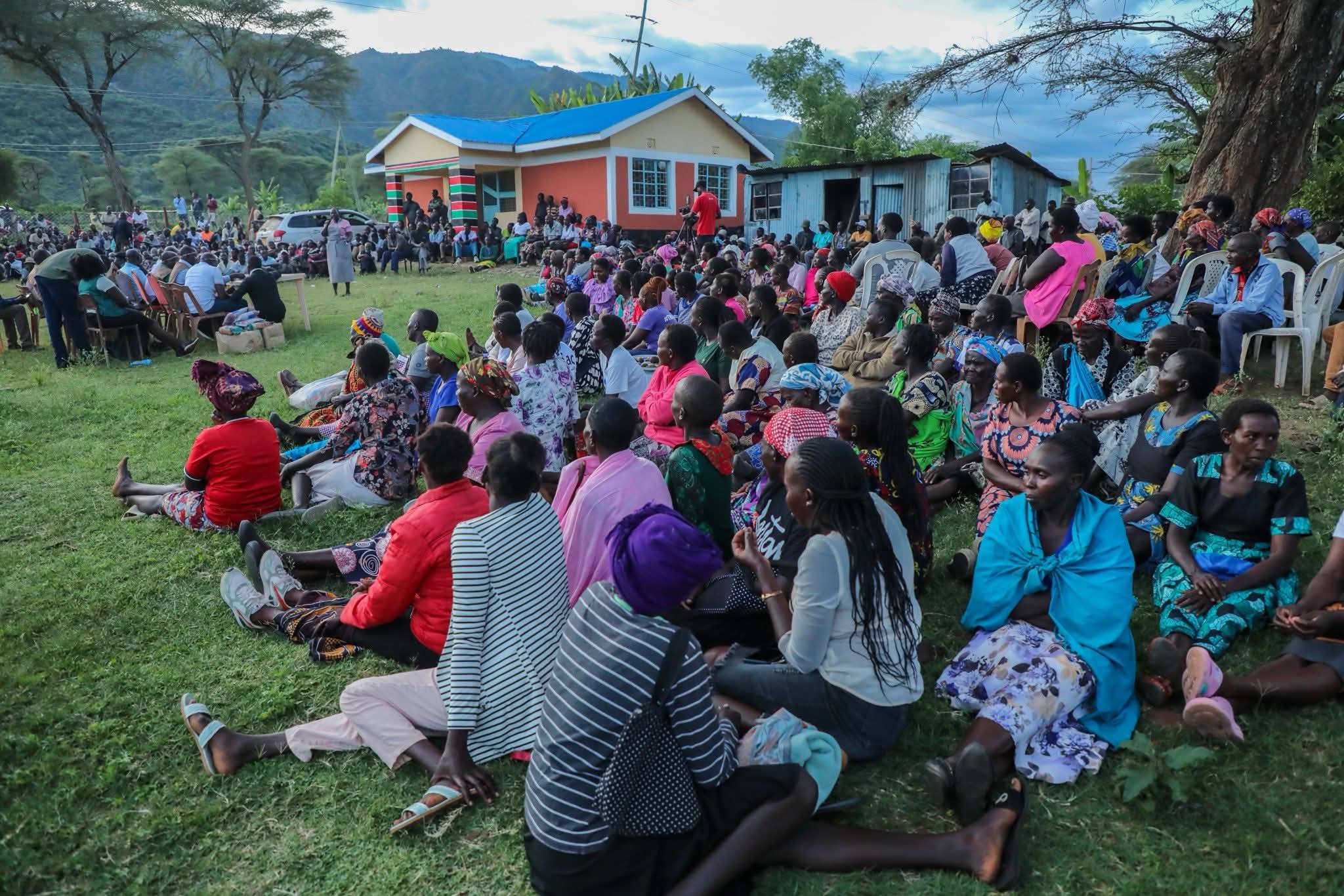 Residents of Endo ward, Kerio Valley Sub-County, who came to receive seeds being distributed by the county government.