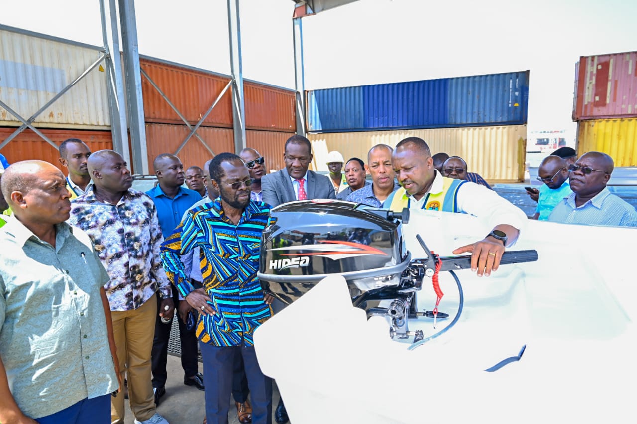 Kisumu governor Prof. Anyang Nyong’o leads a team from the county government and  Kenya Defense Forces (KDF) to inspect works on the boats under construction at the  Kenya Shipyards Limited (KSL) Kisumu. Photos/Chris Mahandara
