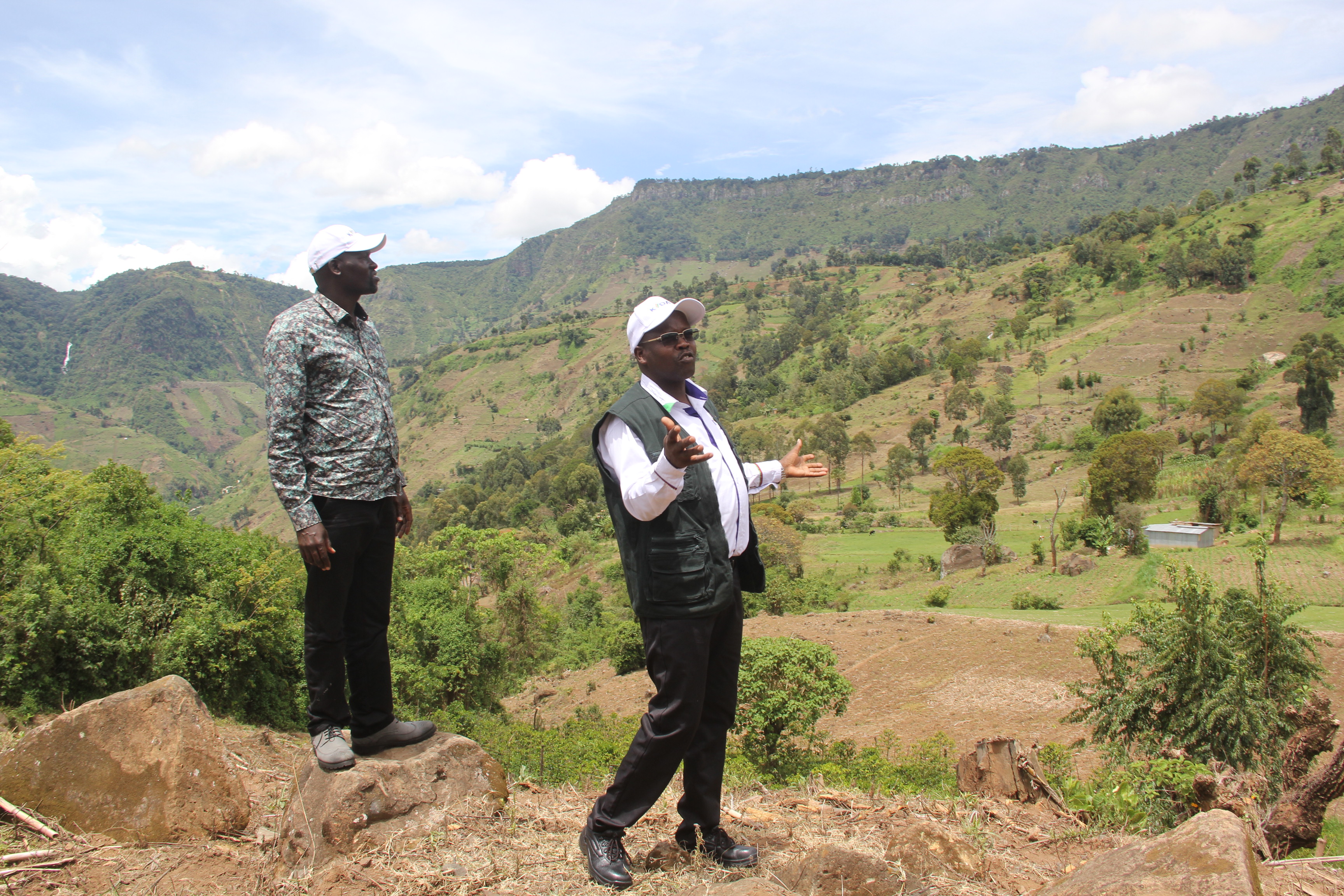Kerio Valley Development Authority (KVDA) Ag. Managing Director Moses Kipchumba (R) and Board Chairperson Mark Chesergon during an interview on the ambitious tree planting campaign to fight climate change and support livelihoods.