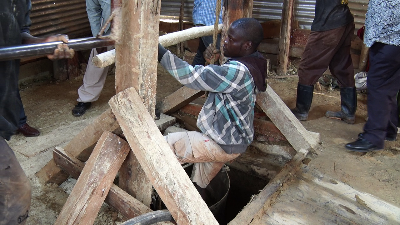 An artisanal miner descends into a gold mine at Rosterman in Kakamega County as Kenya advances reforms aimed at formalising and modernising the mining sector.