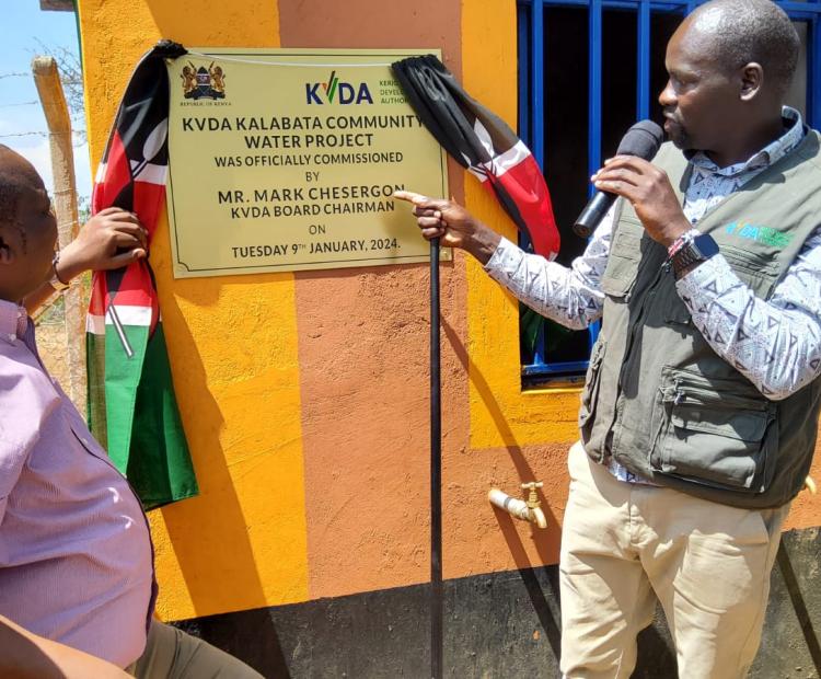 KVDA Board chairman Mark Chesergon (right) and Baringo North MP Joseph Makilap commissions Kalabata borehole