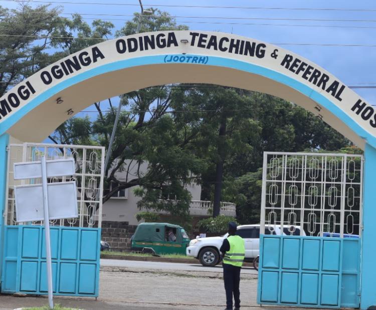 Entrance of JOOTRH in Kisumu.