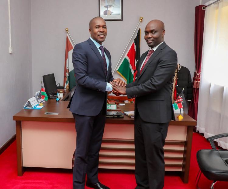 New KCC Managing Director Joseph Choge ( left ) and Elgeyo Marakwet  governor Wisley Rotich during the director's visit to the county’s headquarters in Iten.