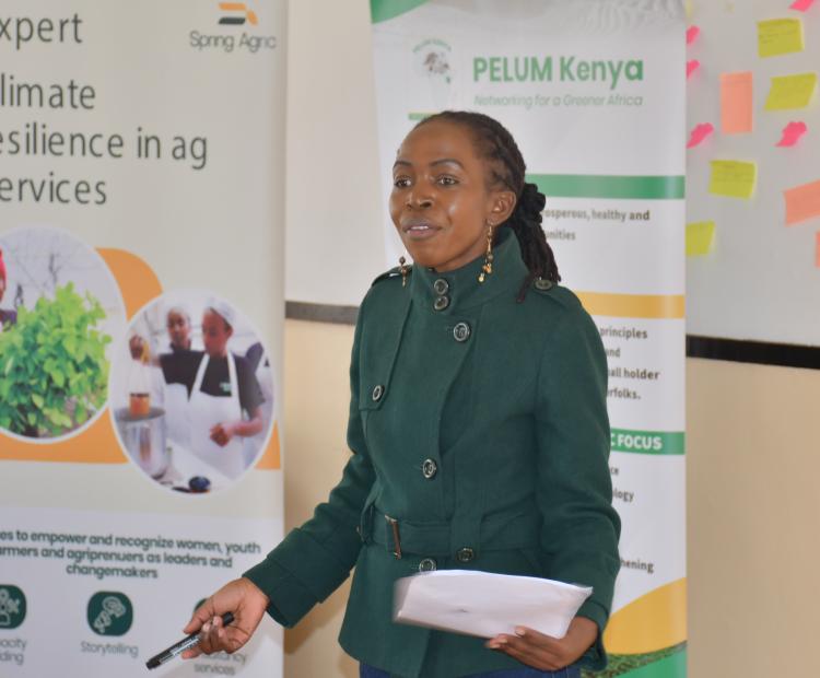 Moraa Ratemo, a programs Officer at Participatory Ecological Land Use Management (PELUM) In-Charge of market development, addressing the media after the agripreneurs training in Nakuru.
