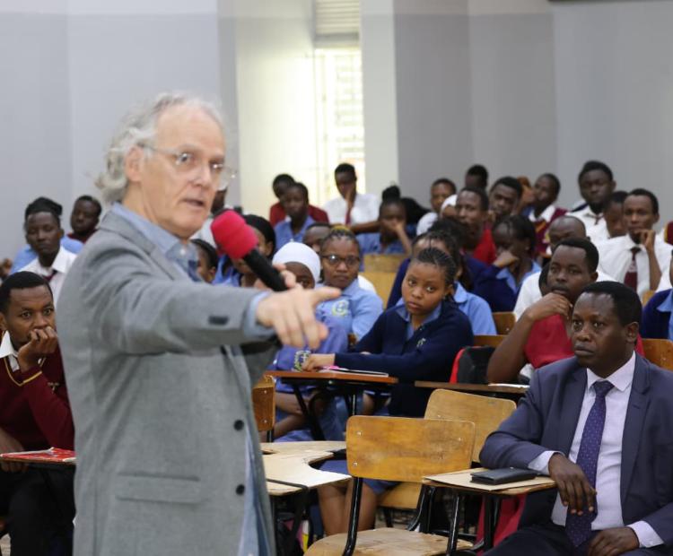 ABC Director Armin Rupp explains the professional recognition process and job placement opportunities available in the German healthcare market.