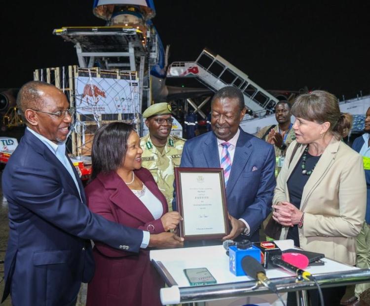  Kenya Wildlife Conservancy founder and patron Humphrey Kariuki, Tourism and Wildlife Cabinet Secretary Rebecca Miano, Kenya Wildlife Service Director General Dr. Erastus Kanga, Prime Cabinet Secretary Musalia Mudavadi and Czech Republic Ambassador to Kenya, Ms. Nicol Adamcová when receiving the consignment at the Jomo Kenyatta International Airport in Nairobi