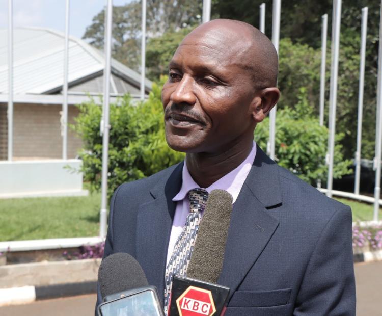 Acting Director of STEM Research and Innovation at CEMASTEA, Dr. Karanja Mutitu, addressing media during the unveiling of the Grade 10 STEM baseline study at CEMASTEA in Karen, Nairobi.