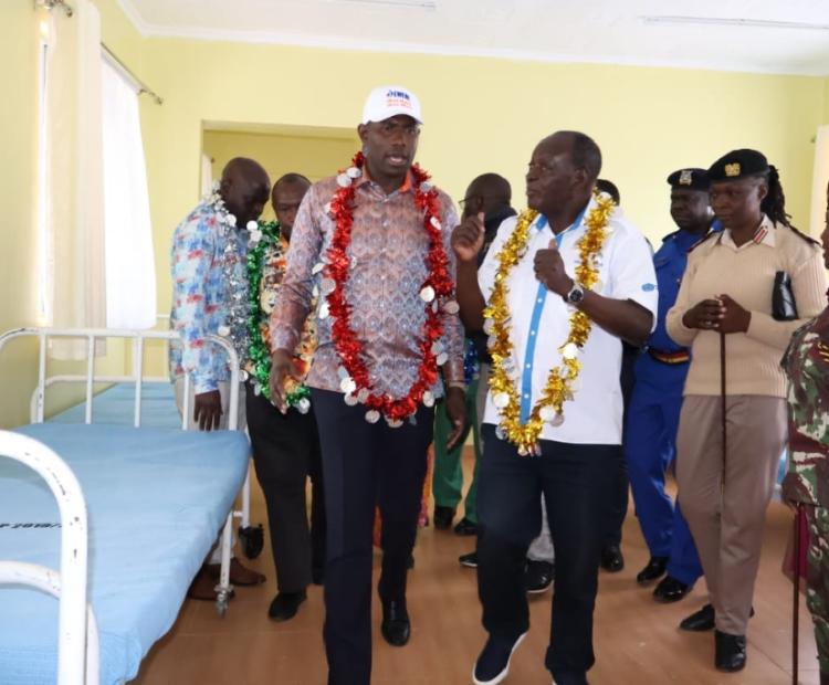 Principal Secretary for Medical Services Dr Ouma Oluga, Vihiga County Governor Dr Wilberforce Khasilwa Ottichilo and Vihiga Woman Representative Dorcas Adagala during the commissioning of Mulele Level 3 Hospital in Lugaga Ward, Vihiga County. Photo by Victor Zedy.